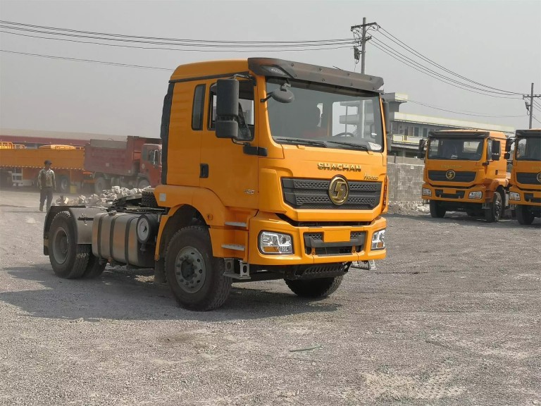 SHACMAN H3000 Tractor Truck 4X2 (2)
