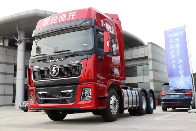 SHACMAN X5000 Tractor Truck 6X4 (1)