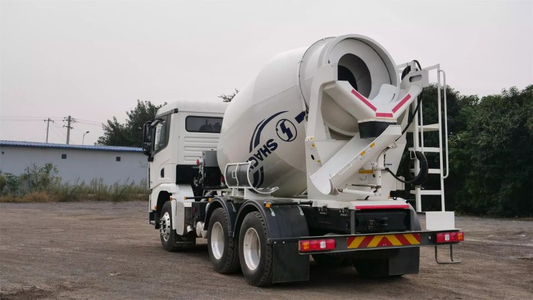 SHACMAN X3000 Mixer Truck 6X4 (1)