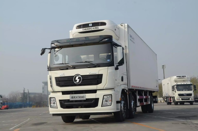 SHACMAN X3000 Lorry Truck 6X2 (2)